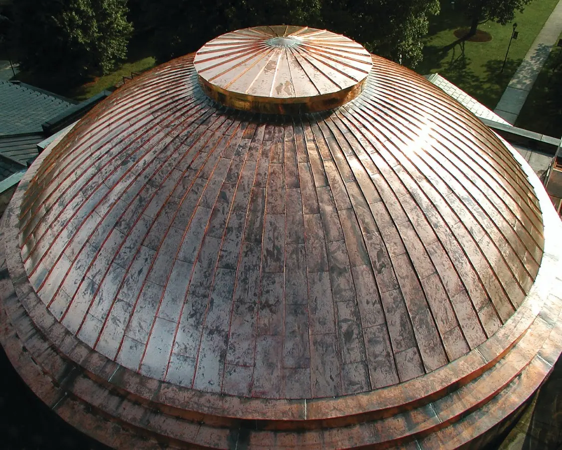 Craftsman Roofing crew installing a new roof in Walluga